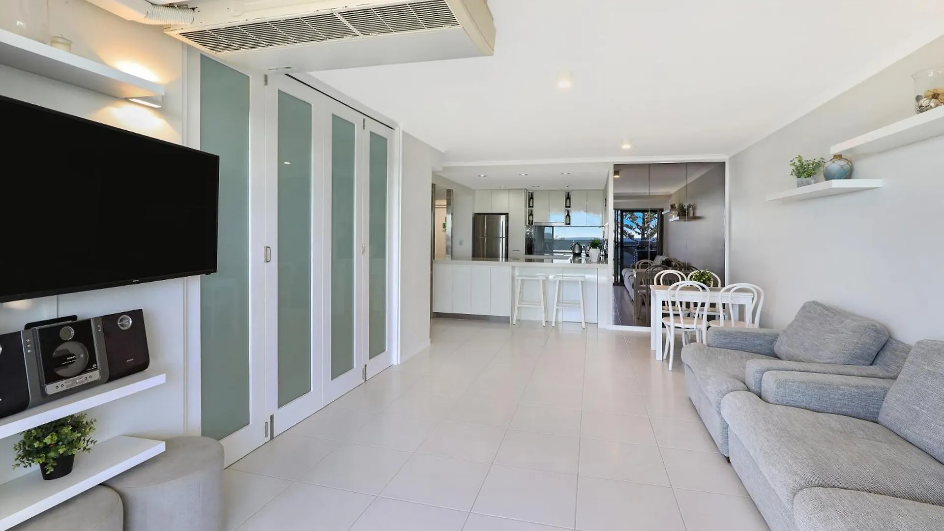 Malibu Apartments Mooloolaba Aparthotel