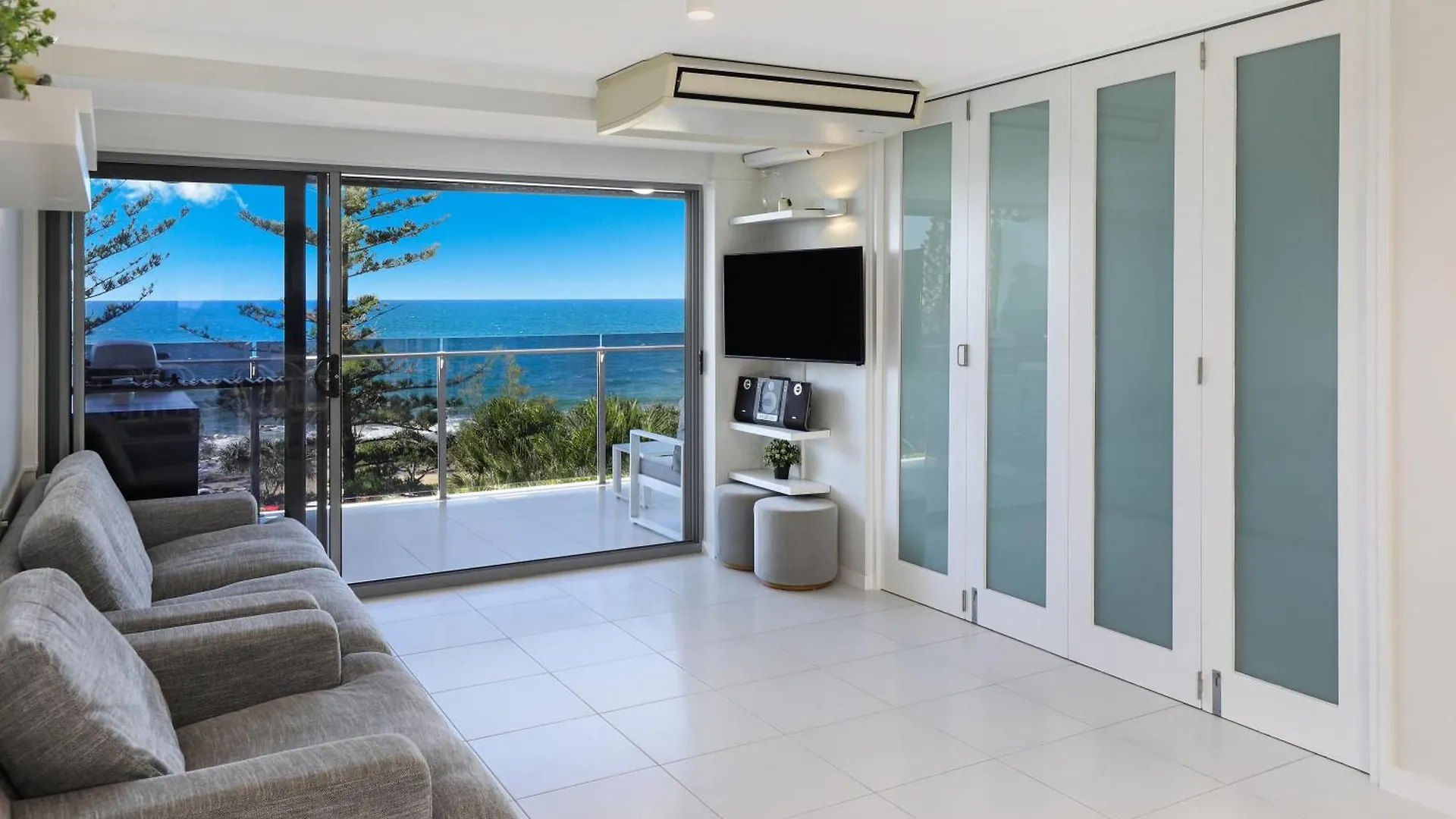 Malibu Apartments Mooloolaba