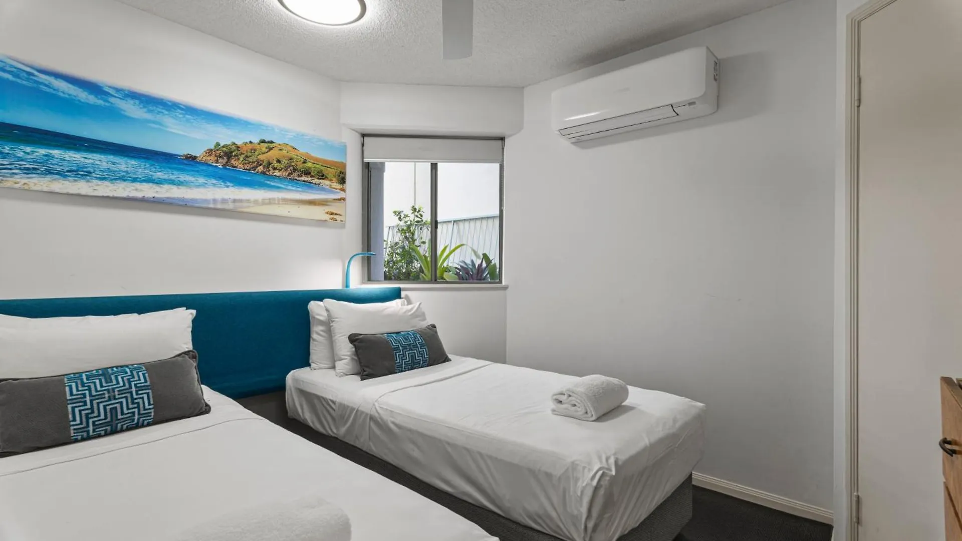 Malibu Apartments Mooloolaba Australia